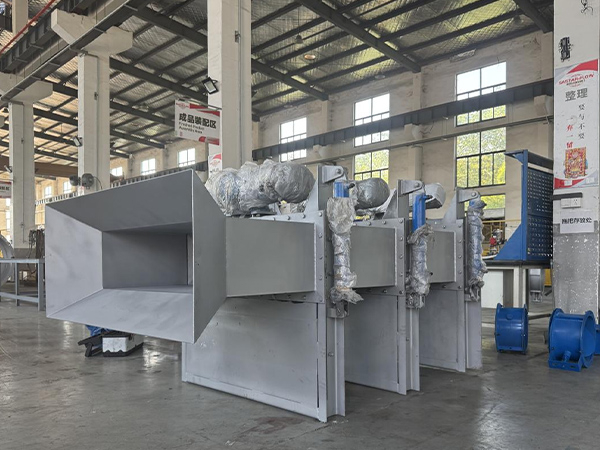 创新驱动，以双缸液压技术破解行业卡涩难题